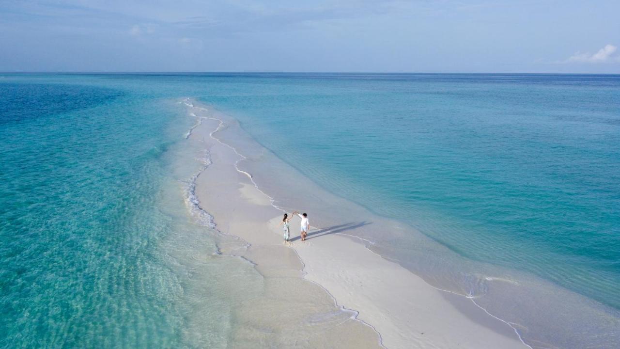 Tranquila Beach Hotel Rasdhoo Экстерьер фото