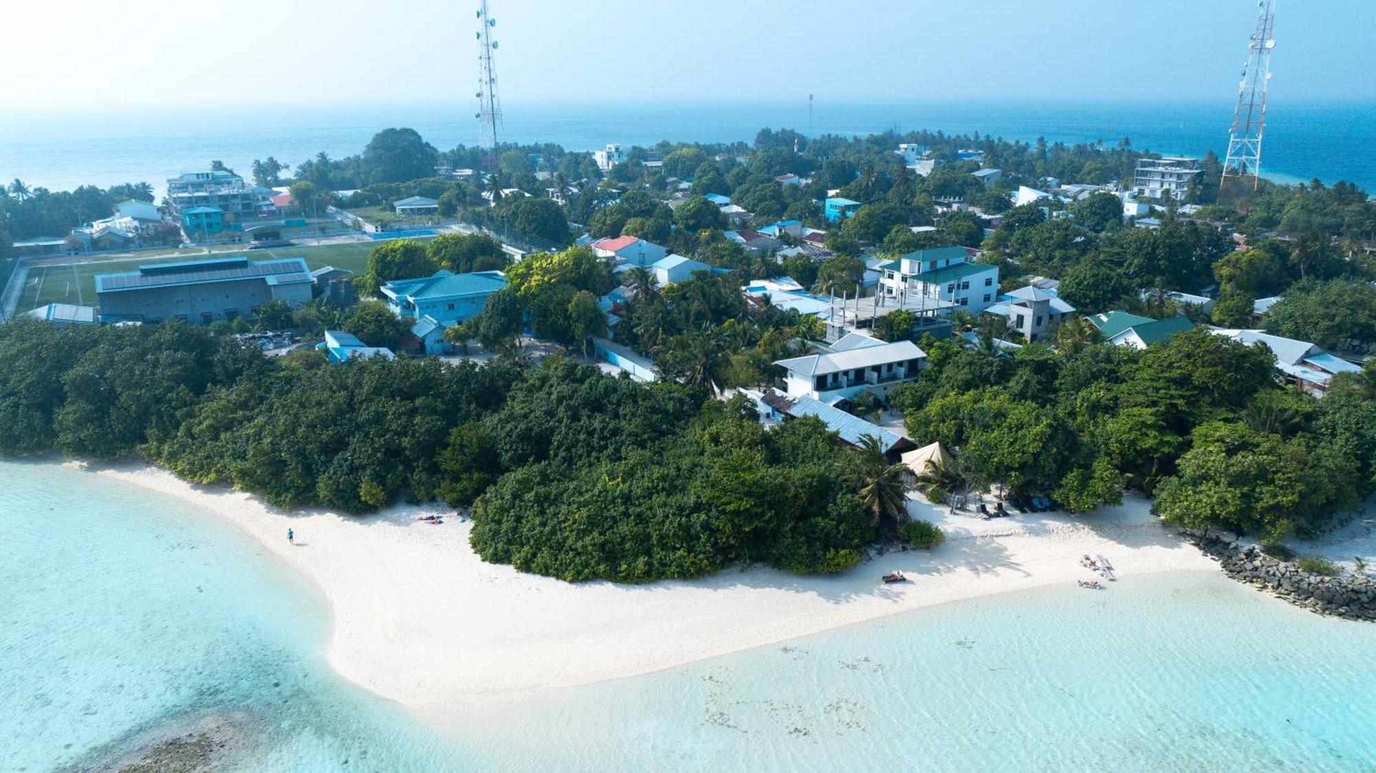 Tranquila Beach Hotel Rasdhoo Экстерьер фото