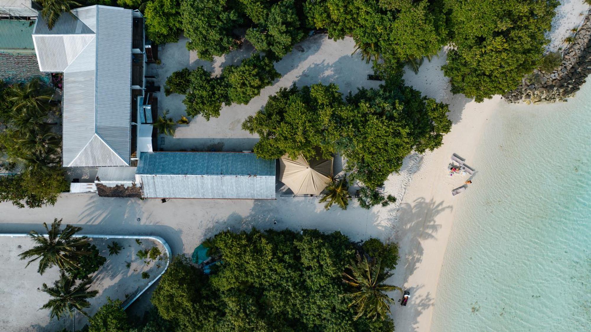 Tranquila Beach Hotel Rasdhoo Экстерьер фото