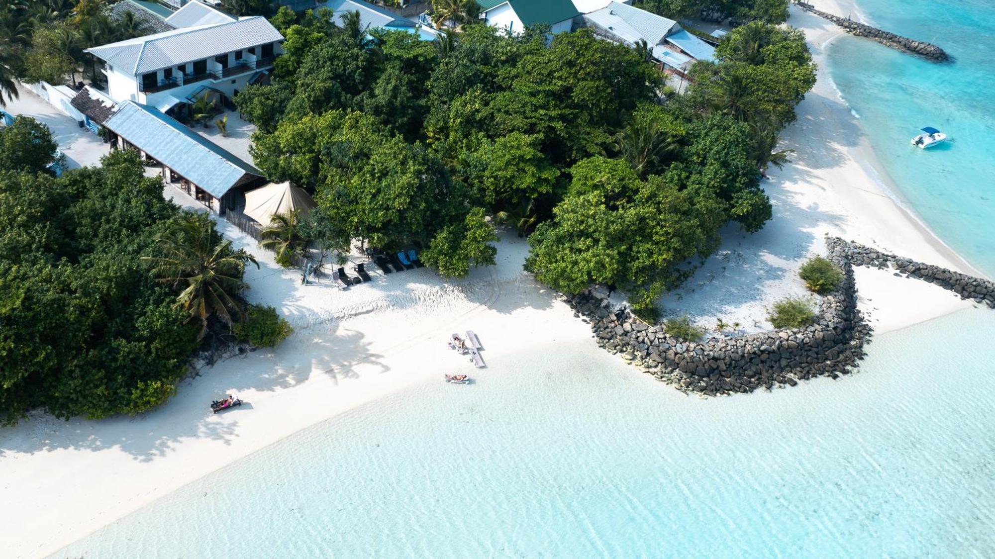 Tranquila Beach Hotel Rasdhoo Экстерьер фото