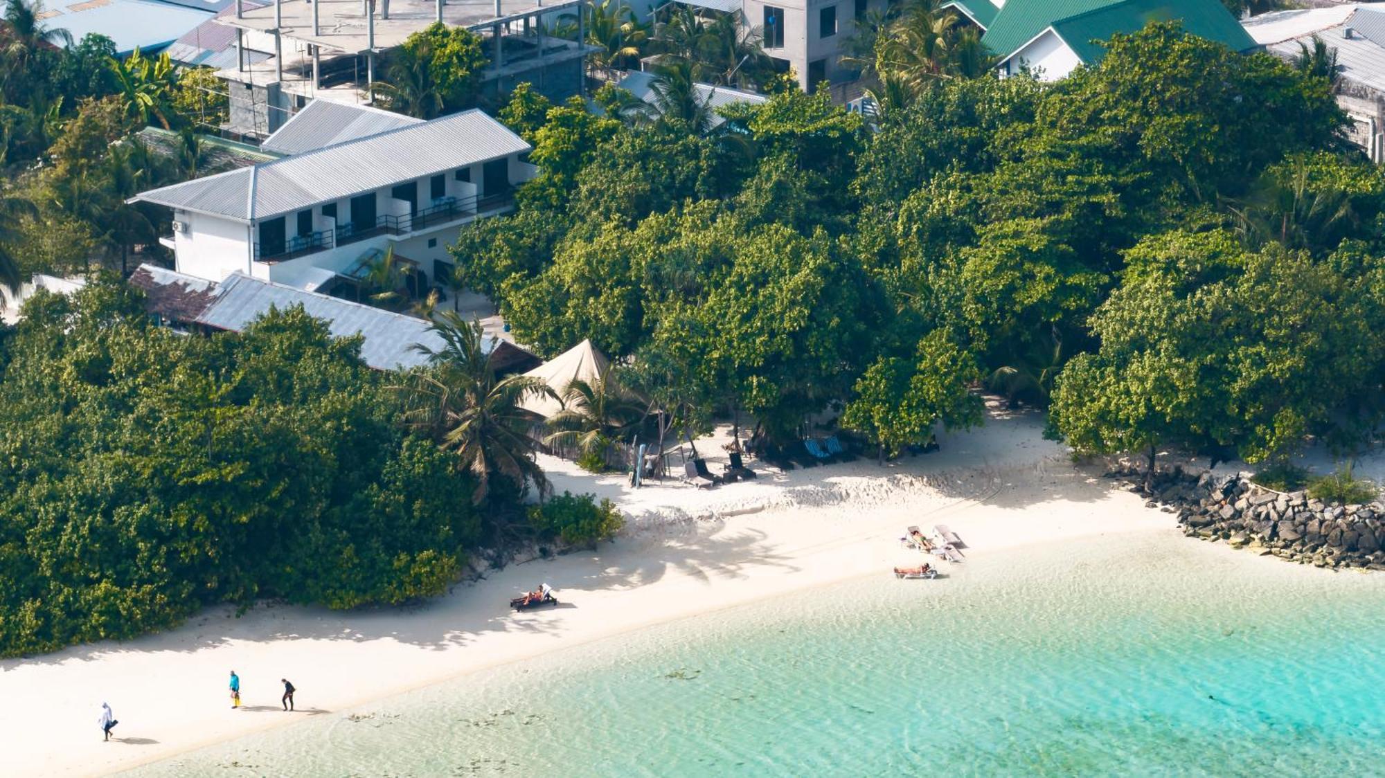 Tranquila Beach Hotel Rasdhoo Экстерьер фото
