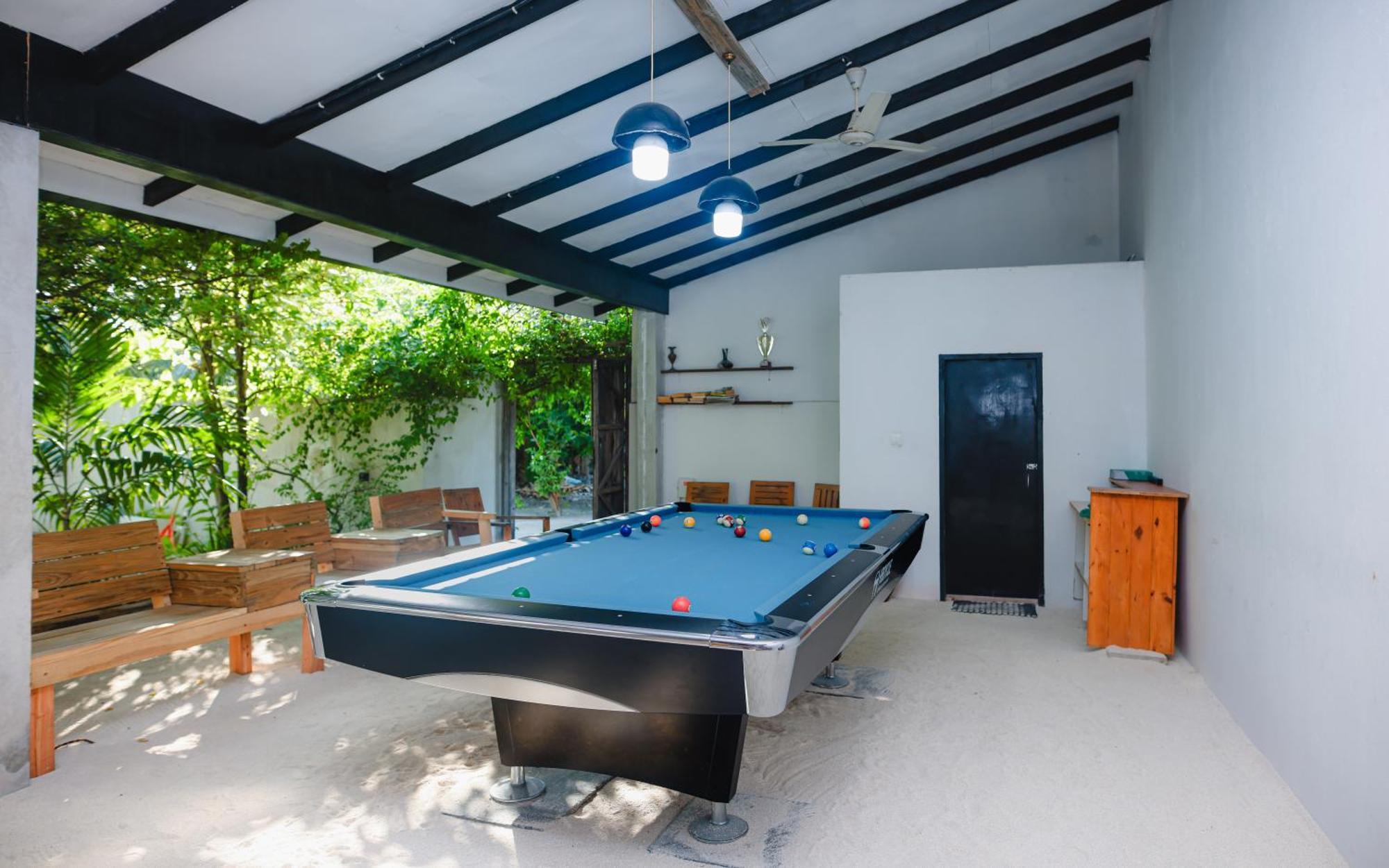Tranquila Beach Hotel Rasdhoo Экстерьер фото